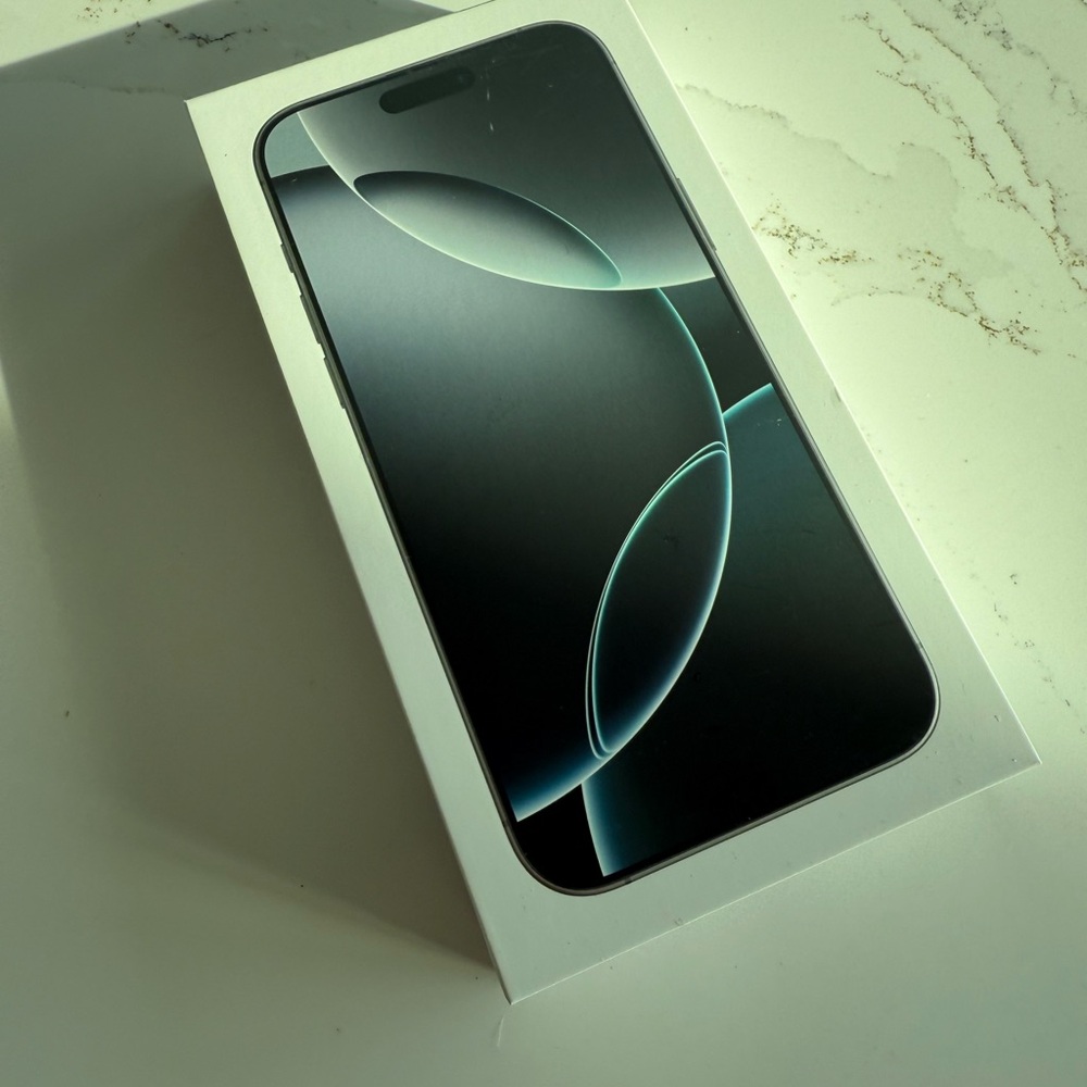 Apple iPhone 16 Pro Max - White Titanium - BRAND NEW